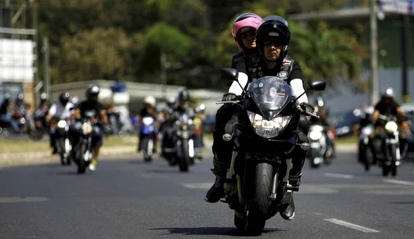 Salvador Bahia Brazil September 2014 Motorcyclists Seen Walk Streets City — Stock Photo, Image