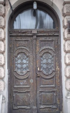 Chernivtsi - Ukrayna - 23 Ocak 2020 - Eski Avusturya kapısı.