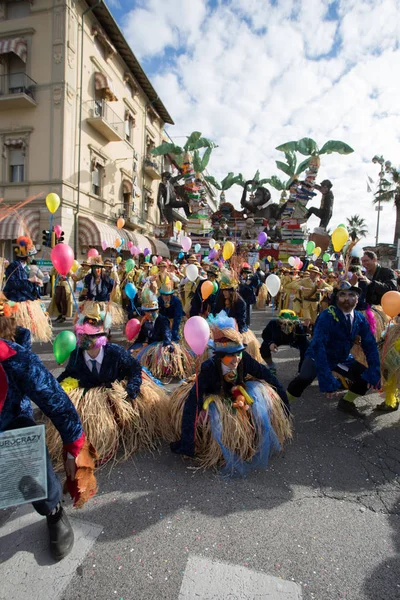Карнавал в Виареджо — стоковое фото