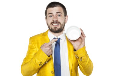 Biraz kahve, boş Kupası üzerinde işadamı