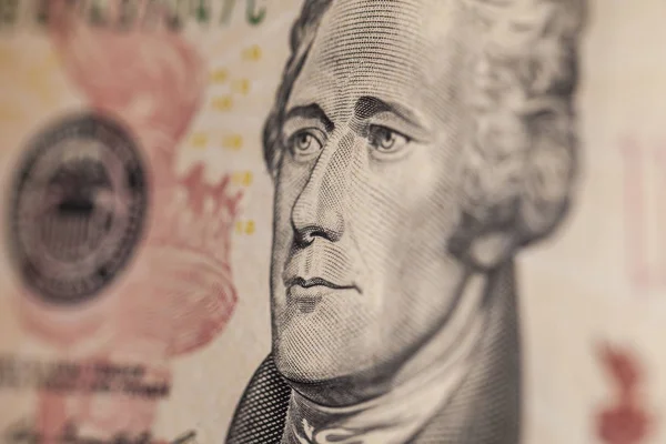 Портрет Гамильтона на десятидолларовой купюре — стоковое фото