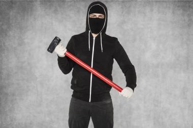 bir yün bir yabancının agresif tutum