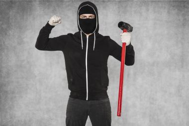 Suç gizli gücü gösterir