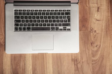 ofiste, laptop, ahşap Resepsiyon yakın çekim