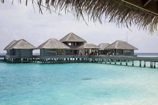 Комплекс домов отдыха на Мальдивах — стоковое фото