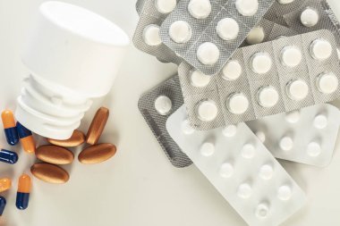 farklı uyuşturucu türleri, tıbbi konsept