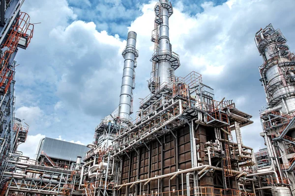 Petrochemische Raffinerieanlagen — Stockfoto