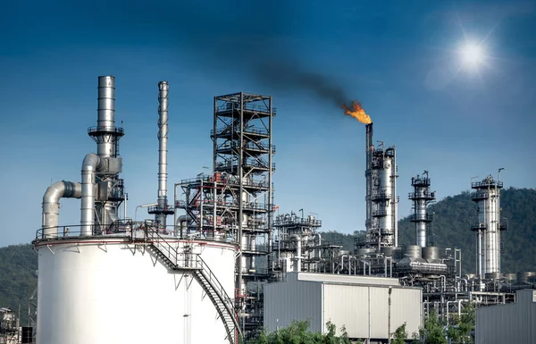 Impianto Raffineria Industriale Petrolio Gas — Foto Stock