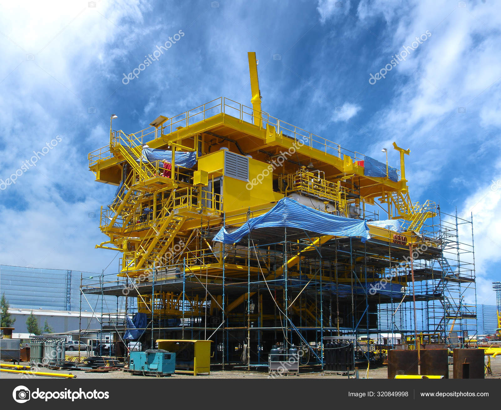 Rig Platform Construction Stock Photo by ©Jamesjee 320849998
