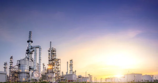 Vista Panoramica Presso Raffineria Petrolio Situata Una Vasta Area Industriale — Foto Stock