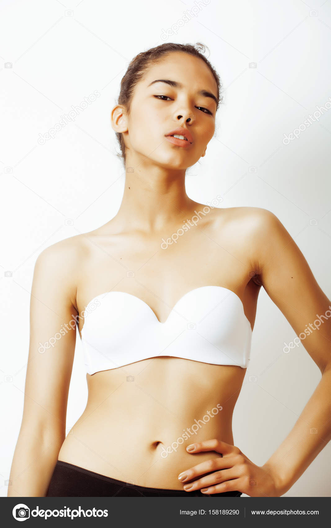 Naakte fotos van Afrikaanse vrouwen