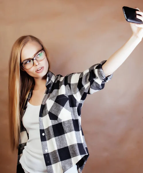 Junge Hübsche Mädchen Teenager In Brille Auf Weiß Isoliert