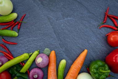 Tayland yemeği gibi Asya yemekleri.