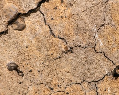 Çatlak beton dokusu yakın çekim. Soyut çimento arkaplanı