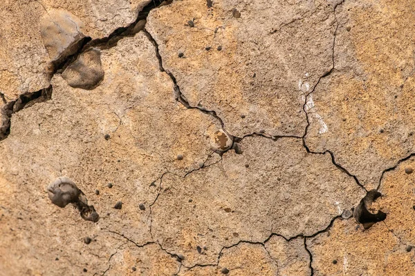 Starý Betonový Cement Prasklinami Přirozenou Destrukcí Časových Povětrnostních Podmínek — Stock fotografie