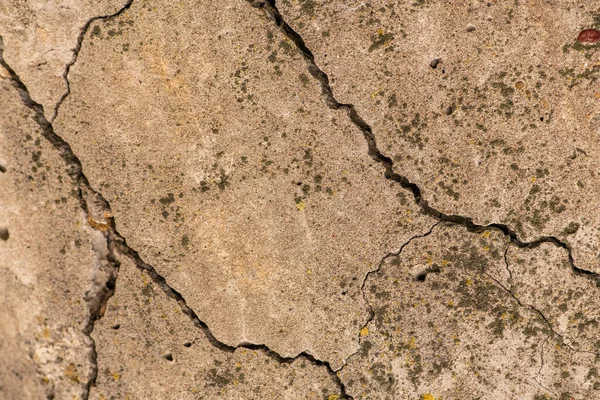 Semen Beton Tua Dengan Retakan Dan Kehancuran Alam Dari Waktu — Stok Foto