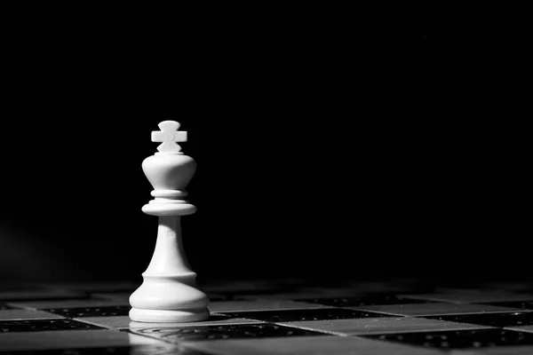 체스 판에서 사진을 찍은 체스 — 스톡 사진
