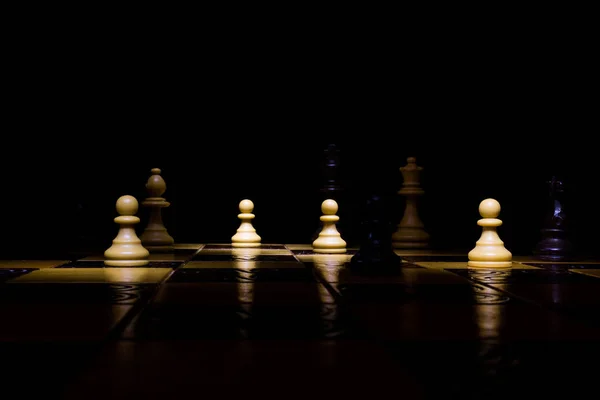 チェス盤に写真を撮って — ストック写真