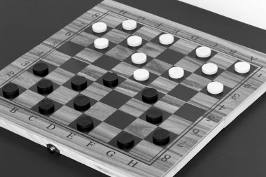 Satranç tahtasında fotoğraflandı oynayan bayanlar queens