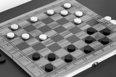 Satranç tahtasında fotoğraflandı oynayan bayanlar queens