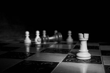 Satranç satranç tahtasında fotoğrafı