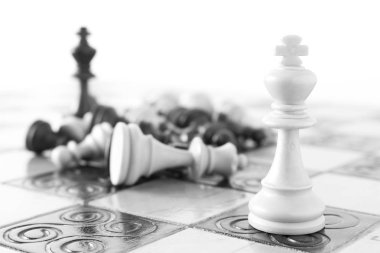Satranç satranç tahtasında fotoğrafı