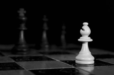 Satranç satranç tahtasında fotoğrafı