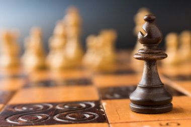 Satranç satranç tahtasında fotoğrafı