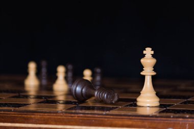 Satranç satranç tahtasında fotoğrafı