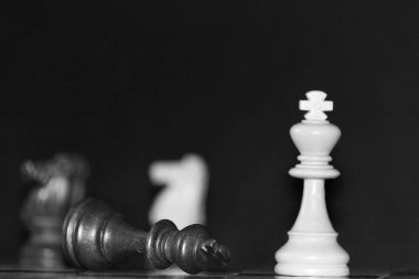 Satranç satranç tahtasında fotoğrafı