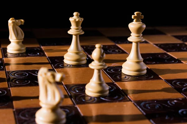 Satranç satranç tahtasında fotoğrafı