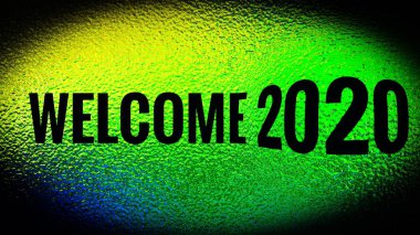Yeşil geçmişi olan 2020 kelimesine hoş geldiniz. Yeni yıl 2020, reklam, tebrik kartı, kapak sayfası, afiş, gazete makalesi ve ticari kullanım için tasarım. Mutlu yıllar mesajı. 3D soyut sanat.