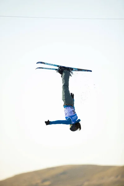 SIERRA NEVADA, SPAGNA - 09 MARZO 2017: FIS Freestyle Ski World — Foto Stock