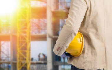 Tec. gözü üstünde kask holding inşaat Yöneticisi