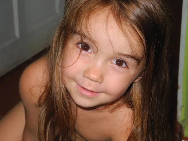 Portret Uroczej Dziewczyny Brązowymi Oczami Obrazy Stockowe bez tantiem