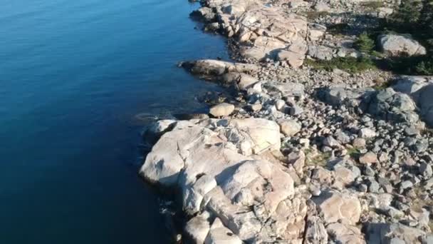 Drohne Zeigt Aufnahme Einer Felsigen Meeresküste Der Westküste Schwedens Bohuslan — Stockvideo