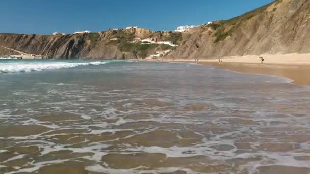 Aerial Drone Shot Whitewater Waves Rolling Beach Next Some Houses — Stock Video