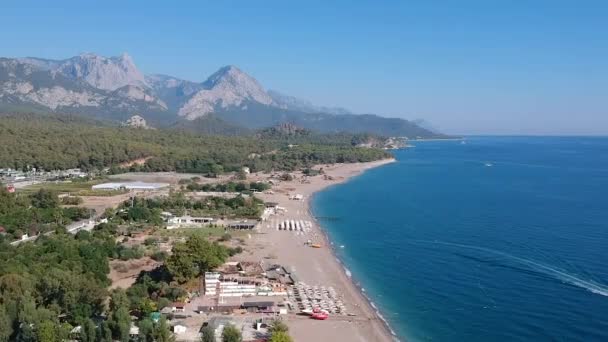 Aerial Drone Shot Ocean Beach Mountain Coast Antalya Kemer Törökország — Stock videók