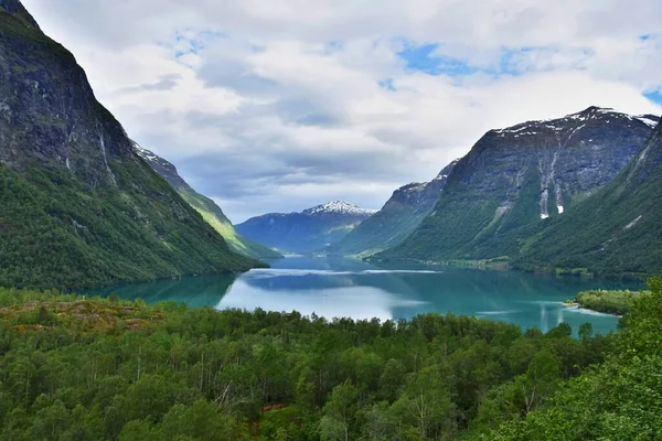Jezioro Lovatnet Norwegii Europa Północna — Zdjęcie stockowe