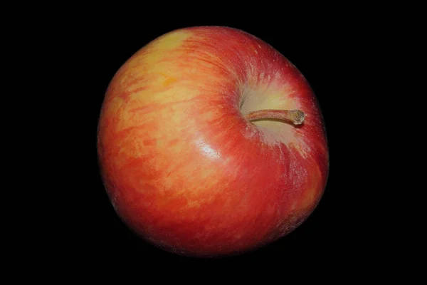 Rött Moget Äpple Svart Bakgrund Som Ett Förgiftat Äpple Från — Stockfoto