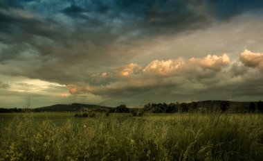 Dramatik günbatımı atmosfer