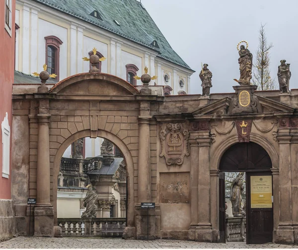 Città Broumov - Vecchio Monastero, Repubblica Ceca — Foto Stock
