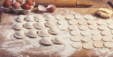 Pierogis - köfte yapma