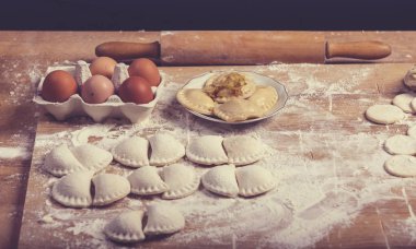 Pierogis - köfte yapma