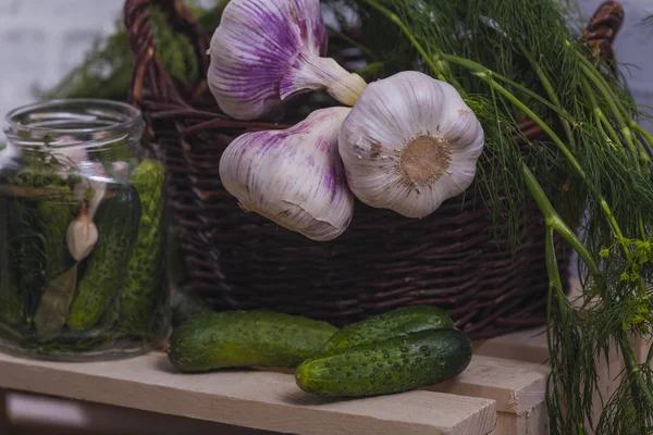 Preparação para decapagem de pepinos — Fotografia de Stock