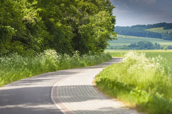 Primavera paesaggio rurale — Foto Stock