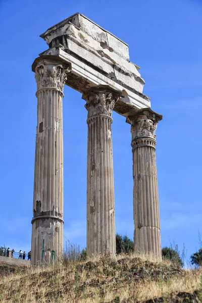 Coluna Ruínas Antigo Fórum Romano Roma Lácio Itália — Fotografia de Stock