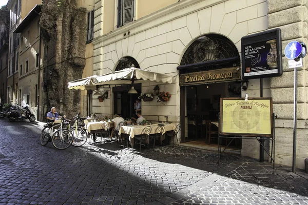 Egy Olasz Étterem Terasza Róma Lazio Olaszország — Stock Fotó