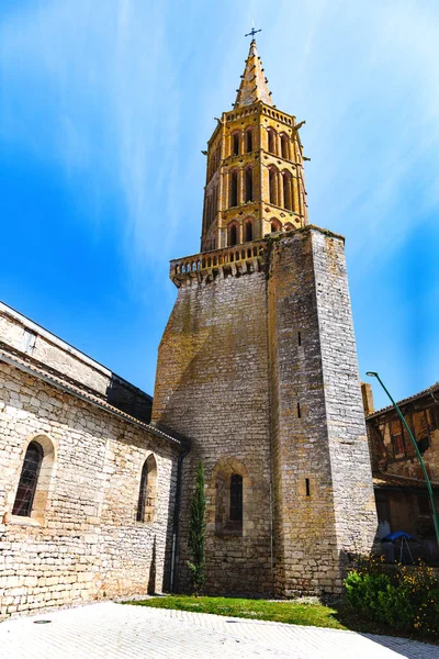 Iglesia Del Pueblo Montricoux Tarn Midi Pyrenees Occitanie Francia — Foto de Stock