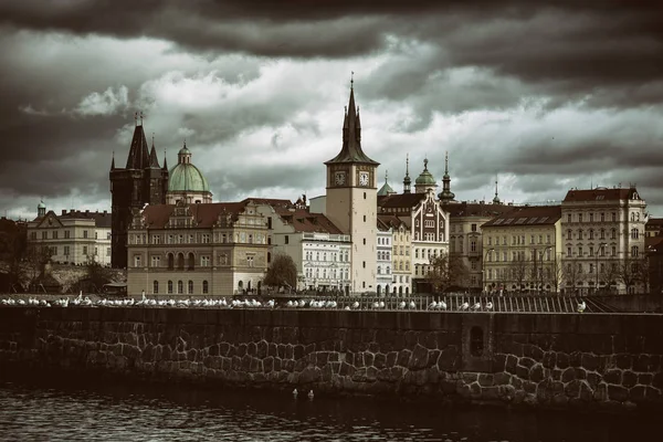 Widok Katedrę Historyczne Centrum Pragi — Zdjęcie stockowe